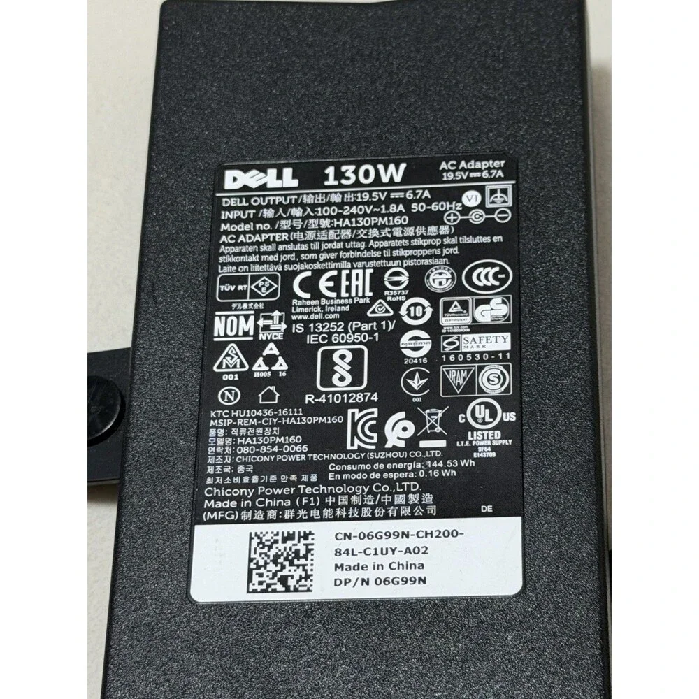 Dell WD15 USB-C Docking Station K17A001 w/ 130W Adapter HDMI VGA DisplayPort